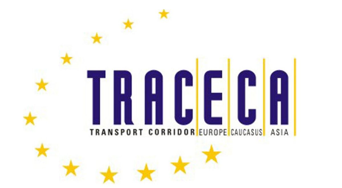 Кыргызстан присоединился к системе многосторонних разрешений ТРАСЕКА Минтранс Кыргызстана завершил процедуры по присоединению к системе многосторонних разрешений на автомобильные грузоперевозки по транспортному коридору Европа Кавказ Азия ТРАСЕКА Теперь кыргызстанским грузоперевозчикам имеющим разрешение ТРАСЕКА не нужно получать отдельные дозволы стран участниц Соглашения для проезда по их территориям Разрешение ТРАСЕКА предназначено для однократного использования и дает право на поездку с грузом или без в прямом и обратном направлении При этом количество заездов в любую страну участницу Системы разрешений ТРАСЕКА не должно превышать двух раз Разрешение ТРАСЕКА является универсальным его можно использовать для выполнения двухсторонних и транзитных перевозок а также перевозок в и из третьих стран ℹ Международный транспортный коридор ТРАСЕКА включает в себя 14 стран участниц Азербайджан Армению Болгарию Грузию Иран Казахстан Кыргызстан Молдавию Румынию Таджикистан Туркменистан Турцию Узбекистан Украину Logistan info Логистика Экономика