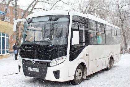 В ДНР с 27 января возобновят рейс «Макеевка – Харцызск»  В Министерстве транспорта региона сообщили, что обслуживание автобусного маршрута будет обеспечивать новый перевозчик.   Рейсы будут осуществляться ежедневно.    Стоимость проезда составит 50 рублей.   Поначалу на маршруте будут работать два автобуса, однако перевозчик прорабатывает вопрос увеличения количества транспортных средств на маршруте.