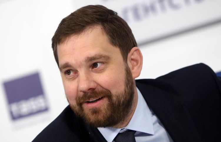Больше половины россиян «не испытывают негатива» к мигрантам, а свыше 80% якобы «положительно оценивают отношения между национальностями, живущими на территории России» Такой статистикой поделился в ходе заседания в думском Комитете по делам национальностей руководитель Федерального агентства по делам национальностей Игорь Баринов. По его мнению, миграционная ситуация в стране в целом носит«стабильный и контролируемый» характер. Царьград.ТВ — Не боимся говорить правду Подпишись