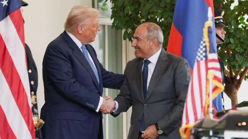 Ереван намерен реализовать достигнутые в США договоренности с Баку Премьер министр Армении Никол Пашинян на саммите Шанхайской организации сотрудничества ШОС в Тяньцзине 1 сентября заявил что Армения готова выполнить достигнутые с Азербайджаном договоренности принятые в США и настроена на их быстрое выполнение пишет iz ru telegra ph Erevan nameren realizovat dostignutye v SSHA dogovorennosti s Baku 09 02