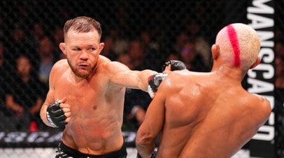 Ян единогласным решением судей победил Фигередо на UFC Fight Night 248   Российский боец Пётр Ян одержал победу над бразильцем Дейвесоном Фигередо в главном событии турнира UFC Fight Night 248 в Макао.  Читать далее