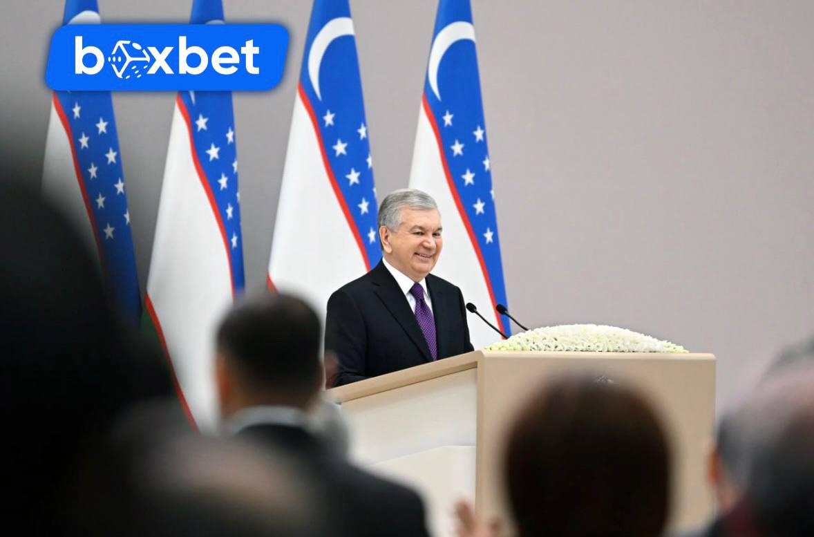 Узбекистан готовится отправить в космос первого национального космонавта Об этом сообщил Шавкат Мирзиёев во время обращения к парламенту и народу Узбекистана Хочу сообщить вам ещё одну важную новость Впервые в истории независимого Узбекистана начаты работы по запуску в космос собственного спутника и отправке первого узбекского космонавта гражданина нашей страны Узбекский космонавт отправится к звёздам которые когда то открыли наши предки и принесёт оттуда вести сказал Шавкат Мирзиёев Глава государства подчеркнул что это станет мощным стимулом для научного и технологического развития Нового Узбекистана и выведет национальное развитие на новый этап