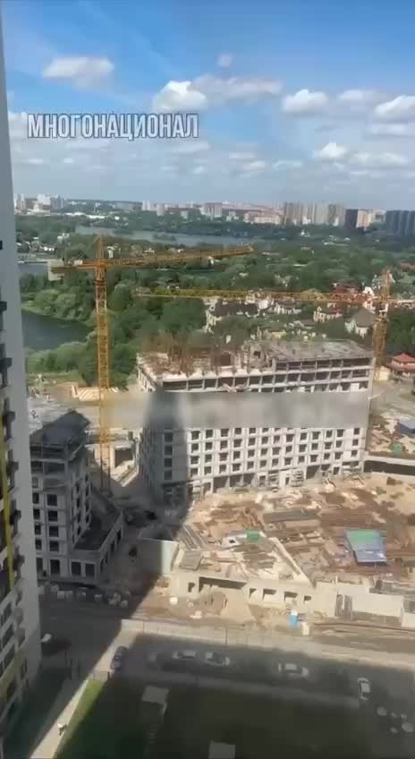 Конфликт строителей на крыше ЖК в Красногорске