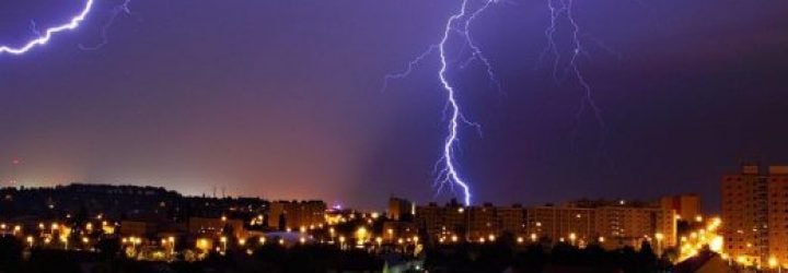 Грозы и шквалистый ветер придут в Башкирию Сегодня, 11 июня, днем местами кратковременные дожди и грозы. Ветер восточный, юго-восточный умеренный, при грозе шквалистый. Днем температура воздуха составит +27, +32 градуса. Завтра, 12 июня, местами также пройдут кратковременные дожди и грозы, днем локально ливни и град. Ветер южный, юго-восточный, умеренный, днем местами шквалистый. Ночью столбики термометров покажут +13, +18 градусов, днем потеплеет до +26, +31 градуса. Честно говоря - подписывайтесь