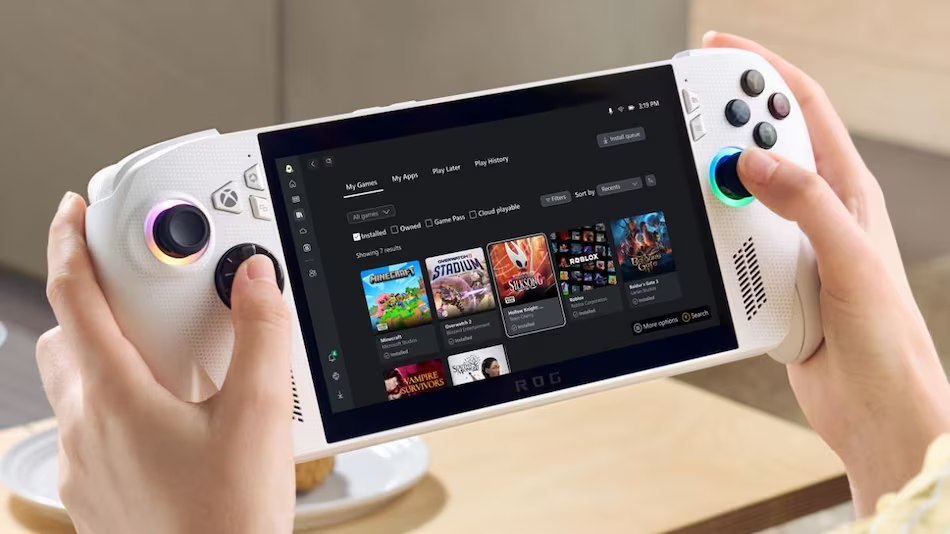 «Мощь Xbox. Свобода Windows»: Xbox Ally от ASUS засветилась на Amazon перед презентацией на Gamescom 2025  Microsoft и ASUS готовят запуск портативной консоли ROG Xbox Ally. На Amazon ненадолго появилась брендированная страница устройства, которая вскоре была удалена.