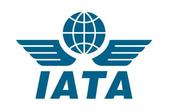 IATA цены на авиатопливо в марте выросли на 106 6 в годовом исчислении Цены на авиационное топливо резко выросли в марте увеличившись на 106 6 по сравнению с аналогичным периодом 2025 года на фоне роста цен на нефть на 43 1 Такие оценки содержатся в отчете Международной ассоциации воздушного транспорта IATA Об этом сообщает ТАСС Цены на авиационное топливо выросли на 106 6 в годовом исчислении достигнув самого высокого уровня за более чем 23 года отмечается в документе aviaru net n295145 Оставайся в информационном потоке подпишись на наш канал в MAX