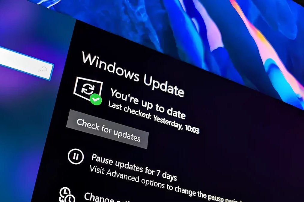 Обновления безопасности Windows 10 станут платными Теперь с октября обновы будут стоить $30 или 1000 баллов Microsoft Rewards. Бесплатные обновы можно продлить на год, создав резервную копию конфигурации системы в OneDrive. Но вам будет доступно лишь 5 ГБ. Если этого не хватит, придётся купить подписку Office 365. Будем переходить на Windows 11? OverGames