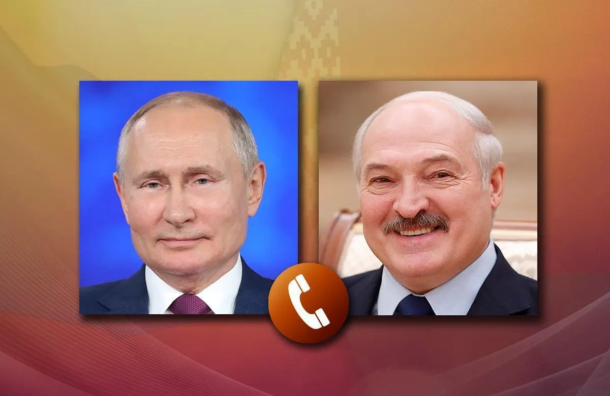 12 апреля состоялся телефонный разговор Президента России Владимира Путина с Президентом Белоруссии Александром Лукашенко В ходе телефонного разговора Президент Российской Федерации и Президент Республики Беларусь обменялись тёплыми пасхальными поздравлениями выразили добрые пожелания братским народам двух стран Обсуждены актуальные вопросы двустороннего сотрудничества в том числе в торгово экономической сфере Подтверждён обоюдный настрой на дальнейшее укрепление российско белорусских союзнических отношений и тесное взаимодействие на различных уровнях Проведён также обмен мнениями по ряду тем международной повестки дня РоссияБелоруссия