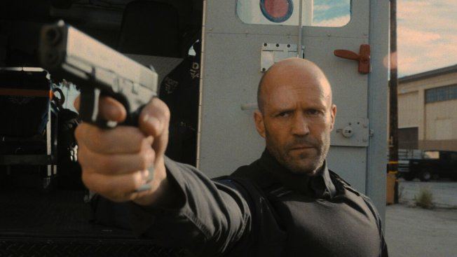 Джейсон Стэйтем сыграет в новом фильме Гая Ричи боевике Viva La Madness Да здравствует безумие по одноименному роману Дж Дж Коннолли Предстоящая лента станет шестым совместным проектом актера и режиссера Джейсон Стэйтем в фильме Гая Ричи Гнев человеческий