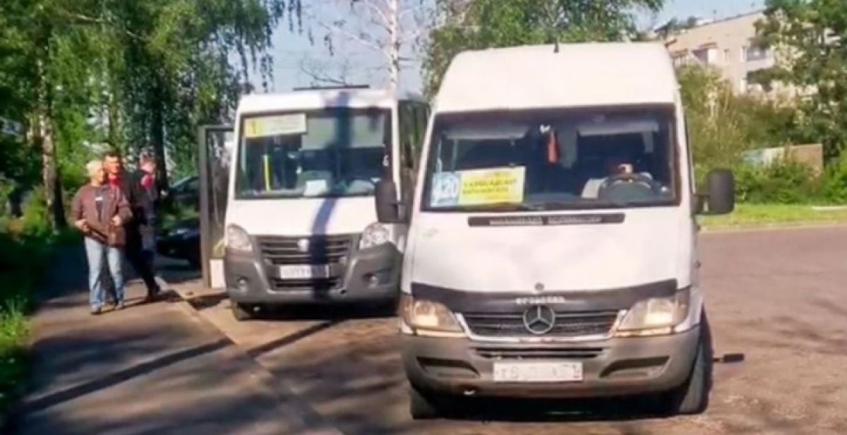 Орловская маршрутка сбилась с пути В Орле водитель автобуса нарушил маршрут следования и нарвался на штраф. Об этом сообщили в сообществе КУ ОО «Организатор перевозок». ↗ Прислать новость Подписаться