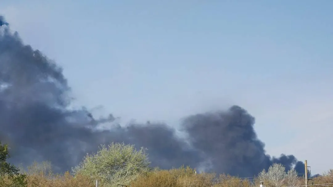 В Чернигове из за ночного прилета остановлена ТЭЦ сообщает горсовет Подача горячей воды потребителям Теплокоммунэнерго временно приостановлена