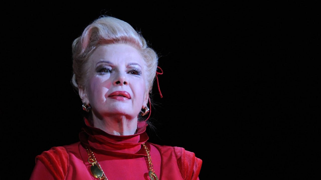 На 86 году жизни умерла актриса Московского академического театра сатиры заслуженная артистка РФ Валентина Шарыкина Артистка была известна широкой публике ролью пани Зоси из телевизионного проекта Кабачок 13 стульев Подписаться на truekpru Читать нас в MAX