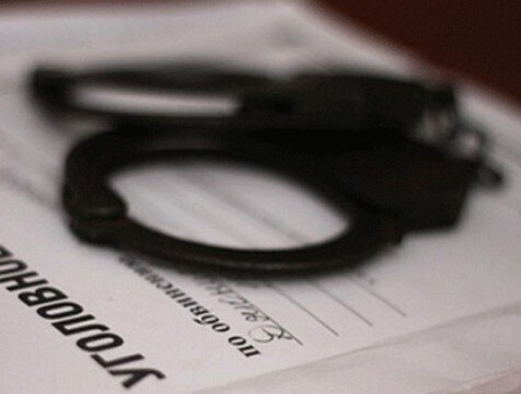 Суд назначил от 7 до 16 лет лишения свободы похитителям человека в Обнинске В Калужской области вынесли приговор по уголовному делу о похищении мужчины в Обнинске бандой из четырех человек По информации прокуратуры региона члены преступной группы в феврале 2024 года напали на местного жителя и пытались вывезти его в багажнике http gtrk kaluga ru news proisshestviya news 58204