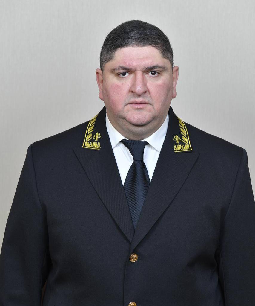 Сослан Хадонов назначен председателем Верховного суда Северной Осетии Президент России Владимир Путин подписал указ о назначении Сослана Хадонова председателем Верховного суда Северной Осетии, документ опубликован на официальном интернет-портале правовой информации. КрыльяTV