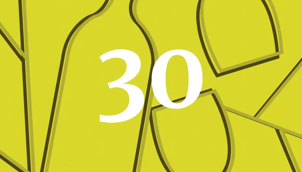 30 крупнейших производителей алкоголя. Рейтинг Forbes — 2025 Forbes представляет новый рейтинг крупнейших по производственной выручке алкогольных компаний России. Выручка 30 участников рейтинга в 2022–2024 годах выросла на 56%, до 229 млрд рублей, чистая прибыль — на 38%, до 21 млрд рублей. Единственная компания, сократившая продажи за это время, — «Игристые вина» из Петербурга бренды «Левъ Голицынъ», «Ленинградское» и другие . Регулирование влияет на отрасль не в пример более болезненно, чем внешние шоки. С 2025 года выросли акцизы на алкогольную продукцию например, акцизы на водку выросли на 15%, а минимальная розничная цена увеличилась с 299 до 349 рублей за пол-литровую бутылку и пошлины на импортный алкоголь из недружественных стран. В I квартале 2025 года продажи алкоголя обвалились на 14,7% — это максимальный показатель, зафиксированный статистикой с 2017 года. Кто вошел в список 30-и крупнейших производителей алкоголя — читайте на сайте