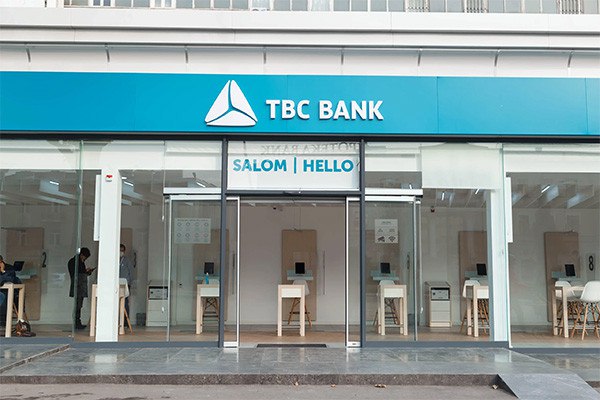 TBC Uzbekistan увеличил прибыль на 28 и выручку на 87 за 9 месяцев TBC Uzbekistan крупнейшая экосистема цифрового банкинга в Центральной Азии опубликовала консолидированные финансовые результаты по МСФО за три и девять месяцев завершившихся 30 сентября 2025 года Компания показала впечатляющий рост по всем ключевым показателям чему способствовали расширение клиентской базы диверсификация продуктовой линейки и активное развитие экосистемы English O zbek tilida Ўзбек тилида На русском iOS Android