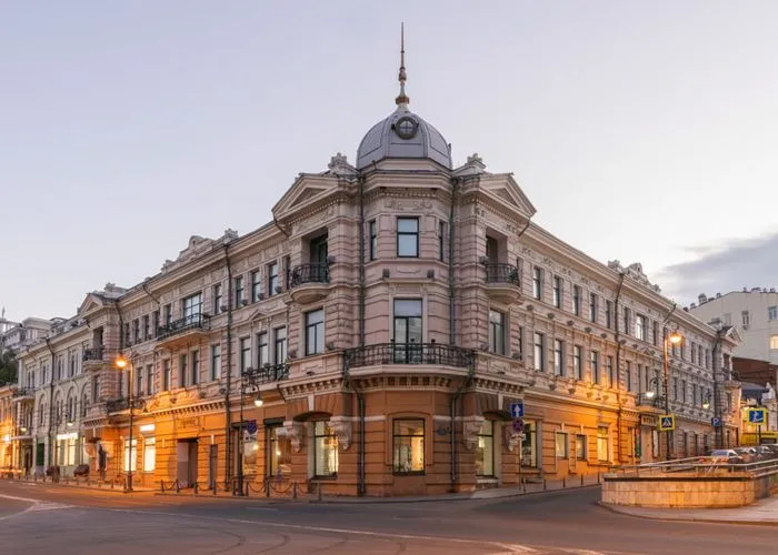 Исполняющим обязанности руководителя Государственного объединенного музея заповедника истории Дальнего Востока стал Артём Мельников ранее занимавший должность замдиректора