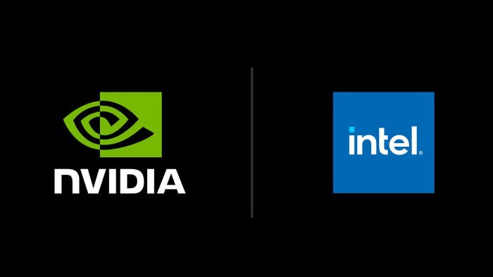 NVIDIA купила долю в Intel на сумму 5 миллиардов теперь компания будет производить чипы для дата центров и ИИ Федеральная торговая комиссия США одобрила сделку в результате которой было приобретено 214 7 миллиона акций Intel Эти инвестиции призваны спасти компанию после нескольких лет стратегических ошибок и истощения бюджета К тому же Intel начнёт создавать процессоры на x86 по заказу NVIDIA а также займётся разработкой чипов для дата центров и ИИ investing investing