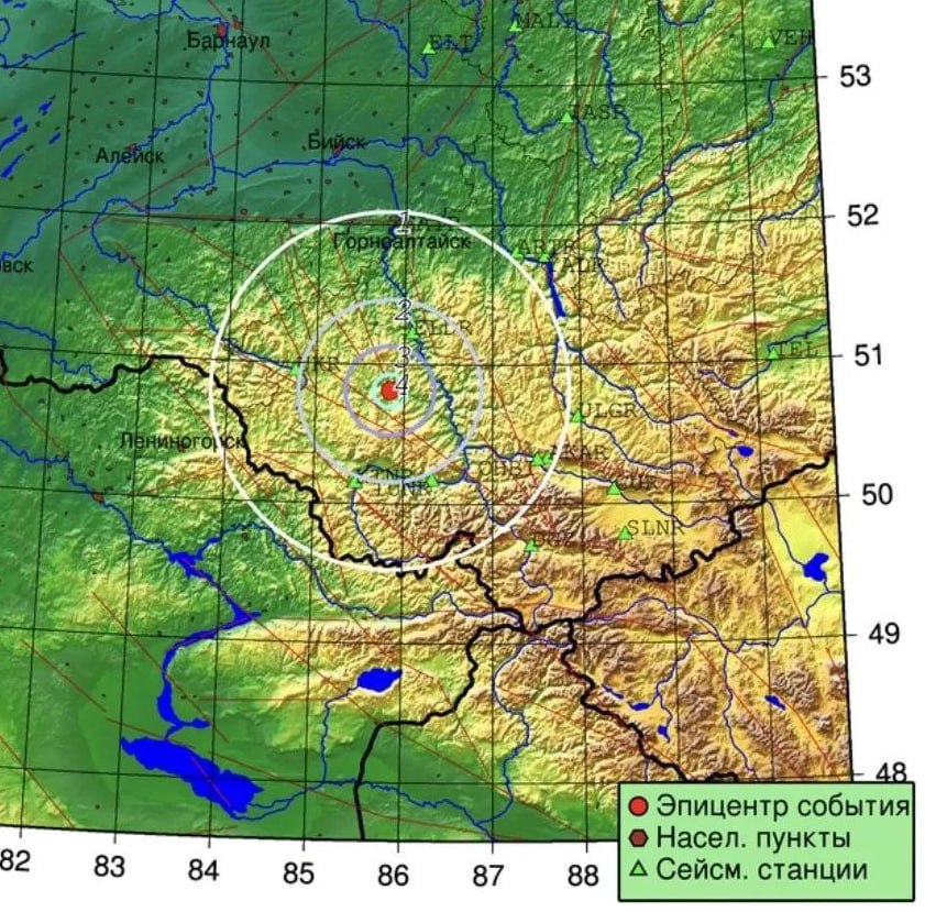 Вчера за пять минут до полуночи в 17 километрах от села Онгудай в Республике Алтай было зарегистрировано землетрясение 3 7 магнитуд Подземные толчки ощутили многие жители Онгудайского Шебалинского Усть Канского районов При этом как сообщает Главное управление МЧС жертв и разрушений нет
