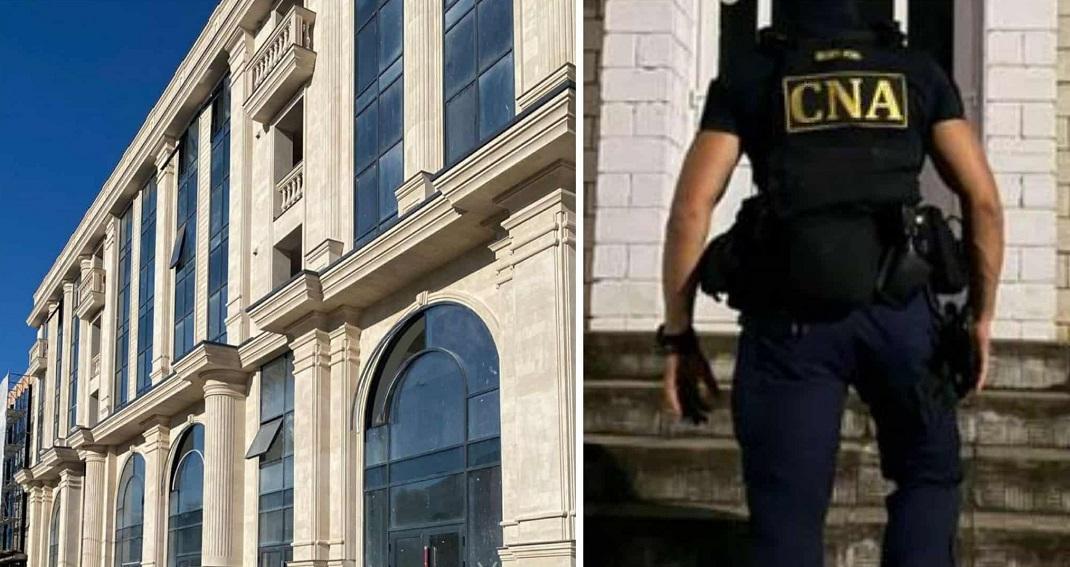 В Страшенском районе прошли обыски в рамках дела о незаконных строительных работах Согласно материалам НЦБК подозреваемая компания возвела здание с превышением оговоренных высоты и плотности застройки Несмотря на распоряжение местных властей о приостановке строительства работы продолжались Населенный пункт в заявлении учреждения не указывается Устанавливаются причастные лица Подпишись на Moldova Liberă