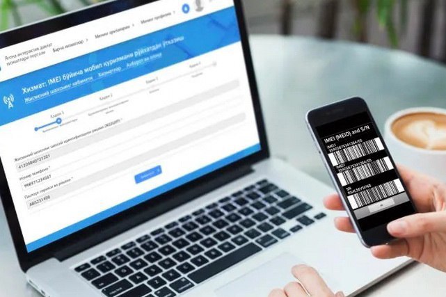 Минцифры Узбекистана разъяснило проблемы регистрации мобильных телефонов в системе UzIMEI Министерство цифровых технологий Узбекистана ответило на сенаторский запрос о проблемах с регистрацией мобильных телефонов в системе UzIMEI Заместитель председателя Комитета Сената по бюджету и экономическим вопросам Кабул Турсунов направил министру Шерзоду Шерматову запрос с просьбой разъяснить меры по устранению технических сбоев на платформах uzimei uz my gov uz и в приложении BIRDA а также по смягчению бюрократических требований при регистрации IMEI кодов Министр цифровых технологий Узбекистана Шерзод Шерматов отметил что дополнительные платежи при ввозе телефонов без таможенной декларации связаны не с оплатой регистрации IMEI а с таможенными сборами Технические неполадки на сайтах и в приложении оперативно устраняются ведётся работа по обеспечению стабильной работы системы Все IMEI коды подлежат обязательной регистрации при этом планируется дальнейшее упрощение процедур и снижение бюрократических барьеров С момента внедрения системы в 2019 году количество официально ввезённых мобильных устройств выросло с 575 8 тыс до 3 5 млн в 2024 году а число зарегистрированных IMEI кодов увеличилось с 1 6 млн до 8 4 млн Доля официальных импортёров достигла 80 объём таможенных платежей при ввозе вырос с 37 5 млрд сумов в 2019 году до 621 2 млрд сумов в 2024 году Количество обращений по вопросам регистрации сократилось почти в 11 раз с 1 028 в 2021 году до 95 в 2024 году Шерматов отметил что после внедрения системы официальные поставки мобильных устройств в Узбекистан с 2018 по 2024 год увеличились с 13 5 тысячи до 3 5 миллиона штук рост составил 265 кратный а объём уплаченных таможенных платежей за этот период вырос с 5 1 миллиарда до 621 2 миллиарда сумов что в 121 раз больше Минцифры совместно с МВД использует систему для борьбы с киберпреступностью В чёрный список внесено 20 3 тыс похищенных или утерянных устройств исключено из него 18 8 тыс на мониторинг поставлено 47 4 тыс устройств В 2025 году выявлено 154 случая клонирования IMEI газовых счётчиков на 298 тыс мобильных устройств эти коды внесены в чёрный список данные ежемесячно передаются в МВД Совместно с Центральным банком разрабатывается система Обеспечение информационной безопасности на уровне мобильной связи призванная защищать пользователей банковских и платёжных приложений снижать финансовые потери и упрощать расследование киберинцидентов В одном из банков за первые 15 дней работы новой системы было предотвращено более 2 тыс попыток незаконного вмешательства в платёжные сервисы Telegram Facebook Instagram LinkedIn
