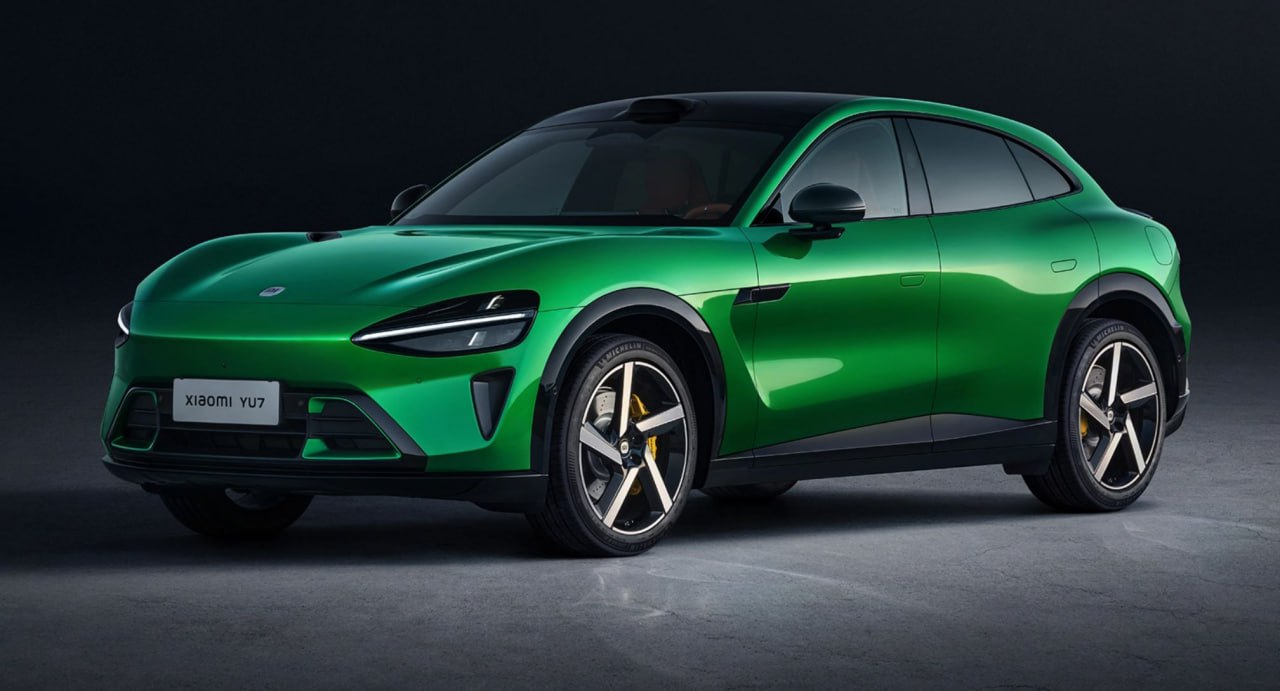 В Беларуси разрешили ввозить электромобили в страну без пошлин С 22 января 2026 года в Беларуси Армении и Кыргызстане вступили в силу новые правила ЕЭК разрешающие беспошлинный ввоз электромобилей Для Белоруссии квота на текущий год увеличена до 20 000 машин При этом продавать в Казахстан и Россию машины привезенные по льготной растаможке запрещено