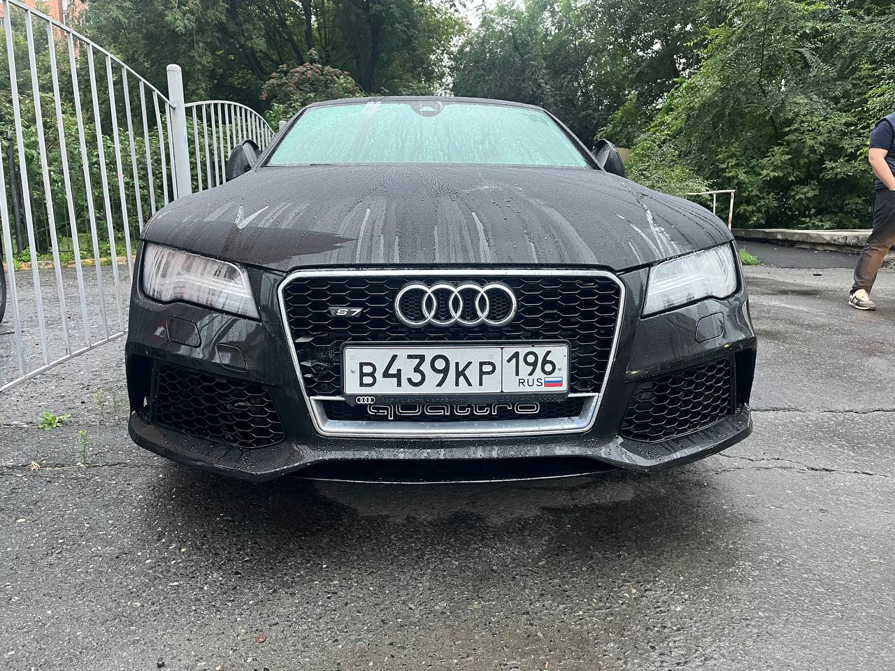 ‼ 149 штрафов за нарушения ПДД оплатить придется! Автомобиль "Ауди" задержан в Тюмени. 22-летний собственник - один из самых злостных должников по штрафам за нарушения ПДД. Камерами на дорогах зафиксировано 149 нарушений ПДД, большинство - превышение скорости движения, ни один штраф не оплачен.