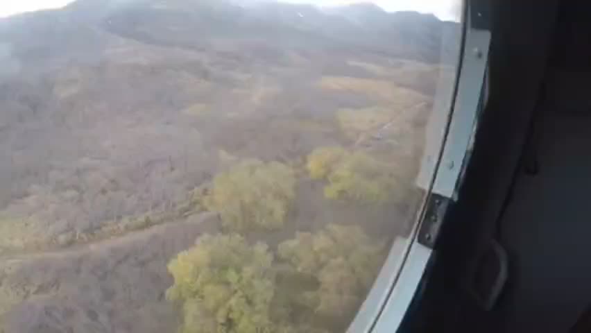 Туристка с травмой позвоночника эвакуирована с Курильского озера