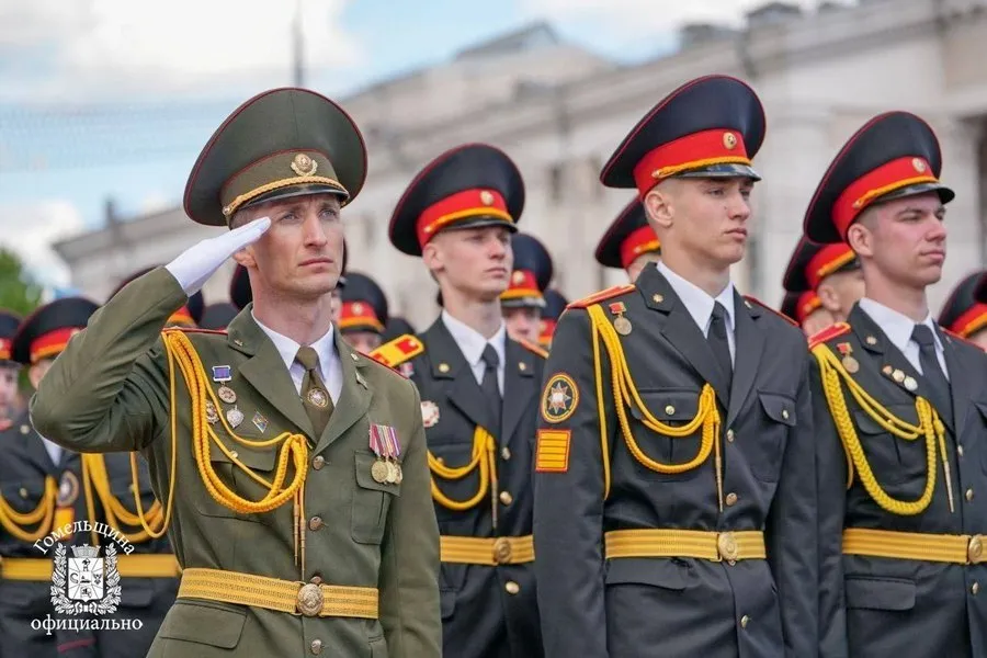 В Гомеле стартует II молодёжный военно патриотический форум В городе над Сожем соберутся более 260 юных патриотов со всей страны лицеисты суворовцы кадеты школьники из профильных классов