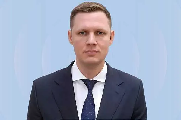 Россия намерена войти в пятерку лидеров производителей современной номенклатуры в авиаотрасли Россия нацелена войти в топ стран производителей современной номенклатуры в авиационной отрасли заявил замглавы Минпромторга РФ Геннадий Абраменков на форуме Инновации Технологии Производство в Рыбинске Об этом сообщает ТАСС Мы нацелены не только на технологический суверенитет но и на технологическое лидерство что означает вхождение в узкий круг стран условно топ 5 производителей современной номенклатуры в авиационной отрасли сказал Абраменков По словам замминистра развитие отечественной авиации это стратегический приоритет страны обеспечивающий национальные интересы Важнейшим критерием успеха является конкурентоспособность продукции на внутреннем и мировом рынках aviaru net n295042 Оставайся в информационном потоке подпишись на наш канал в MAX