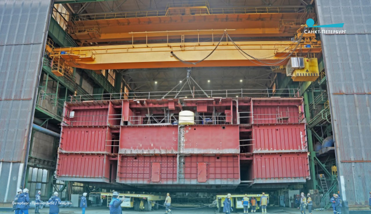 В прошлом году промышленные предприятия Санкт Петербурга активно использовали различные меры государственной поддержки Одной из востребованных мер стали субсидии предоставляемые из городского бюджета сообщает пресс служба Смольного Поддержка передовой промышленности один из десяти приоритетов развития Петербурга В прошлом году общая сумма городской финансовой поддержки в виде субсидий для производственных компаний из городского бюджета составила более 1 2 млрд рублей За год было выдано более 260 субсидий подчеркнул губернатор Александр Беглов Наши новости в Телеграм VК ОK MAX