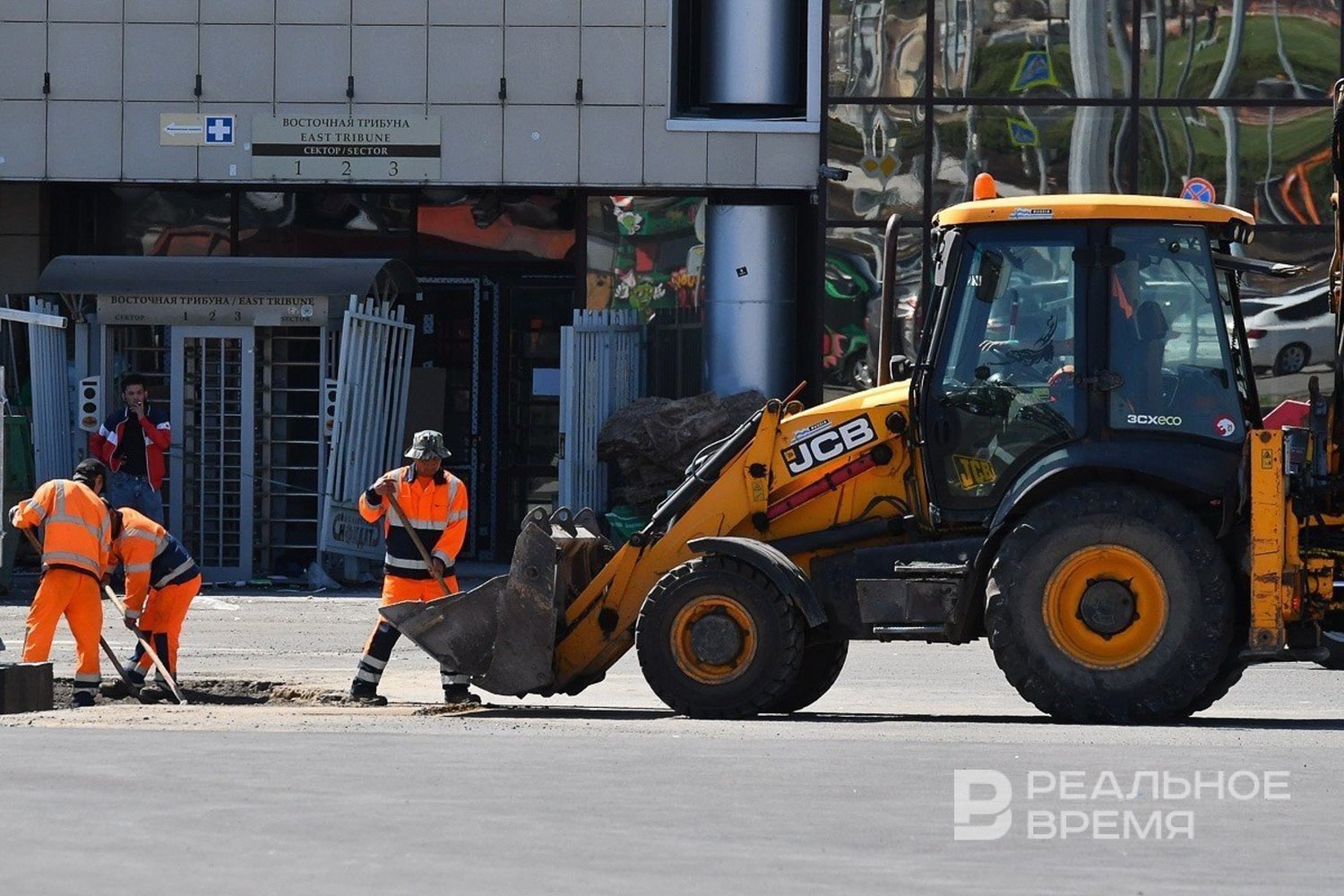 В Татарстане в реестр контролируемых лиц вошли 10 тыс мигрантов Порядка половины из тех чьи сведения содержатся в реестре мужчины трудоспособного возраста которые не имеют документов rv shorts