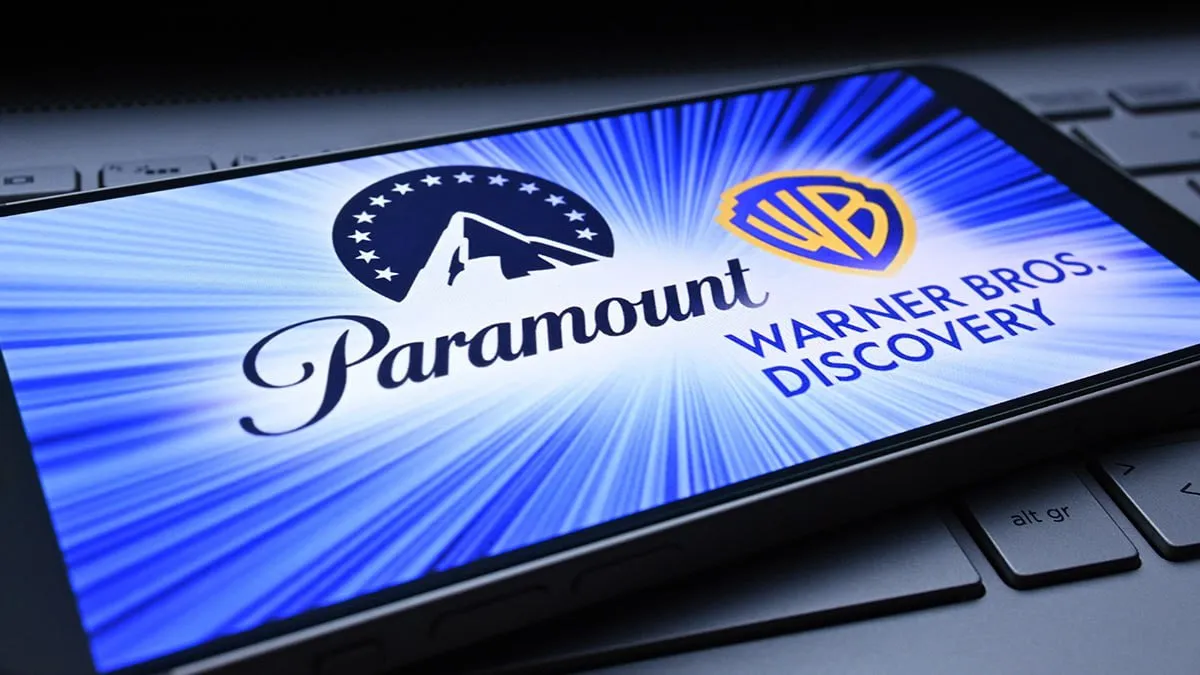СМИ узнали о несогласии актёров со слиянием Warner Bros и Paramount Против выступили более тысячи артистов Причина возможное влияние такого шага на конкуренцию в индустрии сообщает издание Variety По его информации сегодня работники кино и телевидения опубликовали письмо Его подписали в частности Хоакин Феникс Бен Стиллер Кристен Стюарт режиссёры Адам Маккей Дени Вильнёв актёры Алисса Милано Брайан Крэнстон Эллиот Пейдж Гленн Клоуз и Рози О Доннелл Подписаться на Говорит Москва Telegram VK MAX