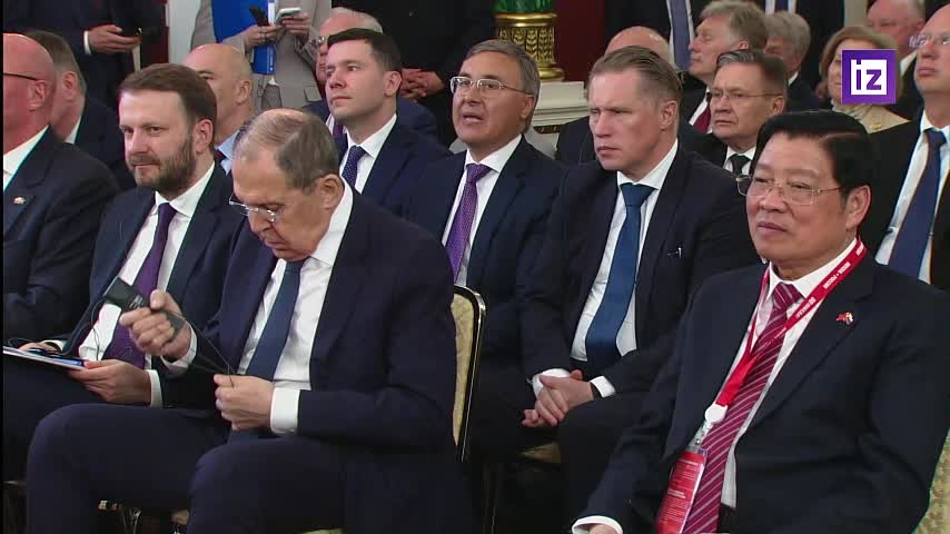 Путин и То Лам подписали декларацию о стратегическом партнерстве