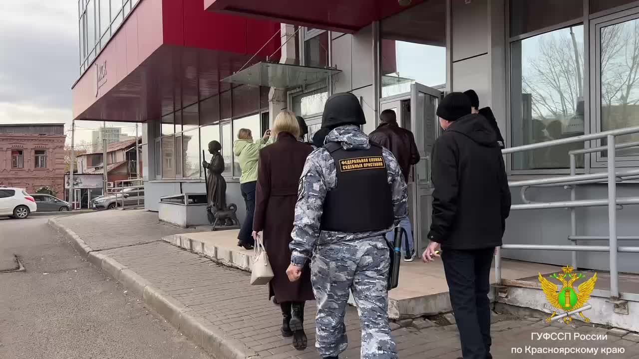 Обыски в офисе управляющей компании ЖСК в Красноярске из-за 10 уголовных дел
