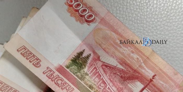 В селе Баргузин владельца немецкой овчарки, которая покусала семилетнюю девочку, привлекли к административной ответственности. Собака перепрыгнула через забор вольера, выбежала на улицу, где набросилась на девочку, шедшую в Дом творчества. Владельца собаки оштрафовали на 10 тысяч рублей, сообщили «Байкал-Daily» в управлении ветеринарии