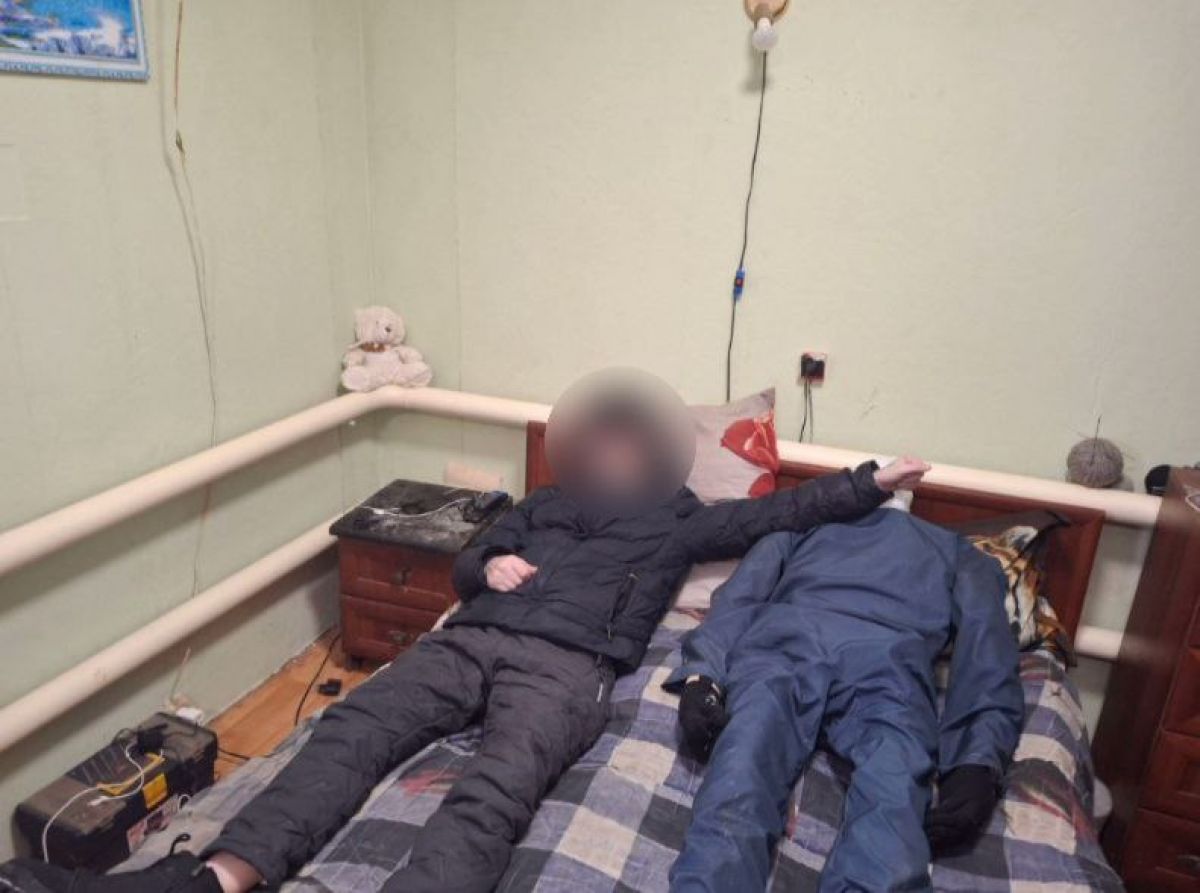 Житель Боровска задержан после смертельного избиения сожительницы kaluganews ru fn 1789087 html В Боровском районе Калужской области задержан мужчина избивший до смерти свою сожительницу Ссора произошла в январе подозреваемый признал вину Рассматривается мера пресечения в виде ареста Прислать новость Подписаться