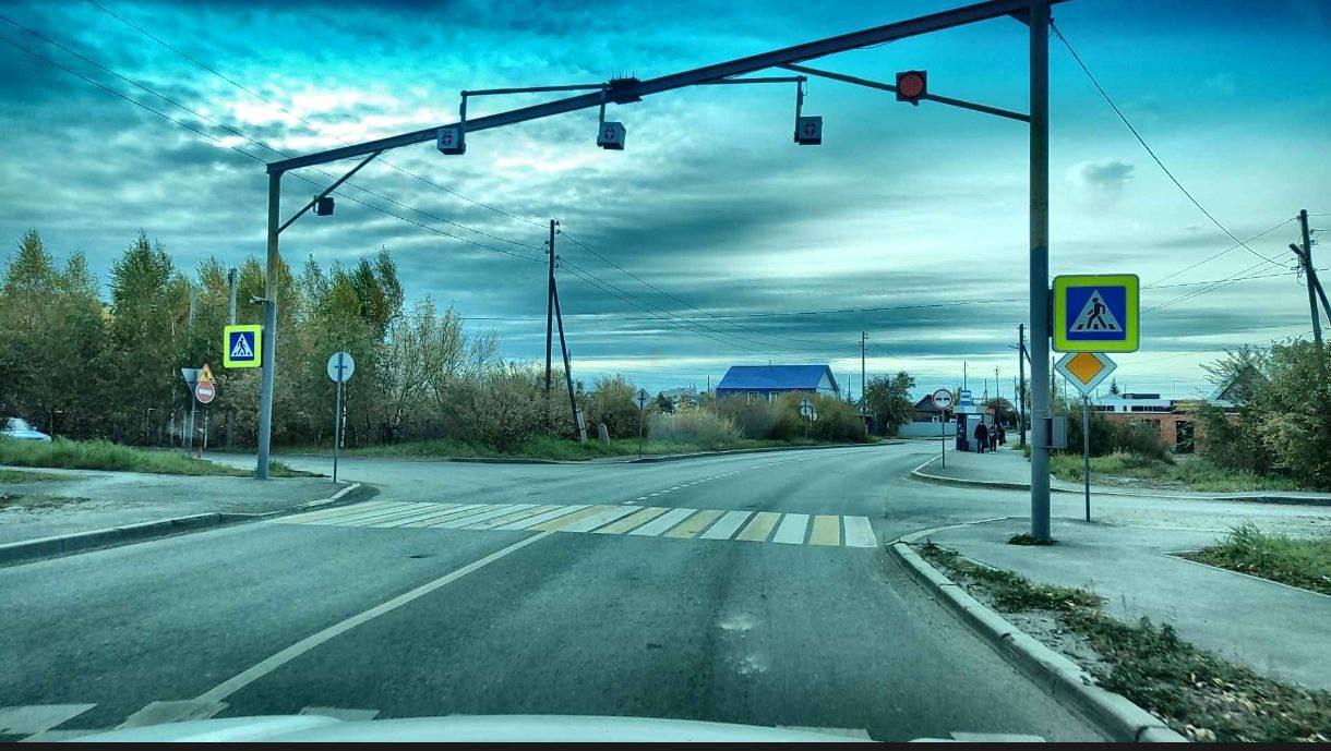 Движение на перекрёстке Комиссаров Фурманова перекроют почти на месяц Причина реконструкция сетей канализации Проезд будет закрыт с 18 декабря до 11 января следующего года Подписаться Прислать новость Дать буст Мы в MAX