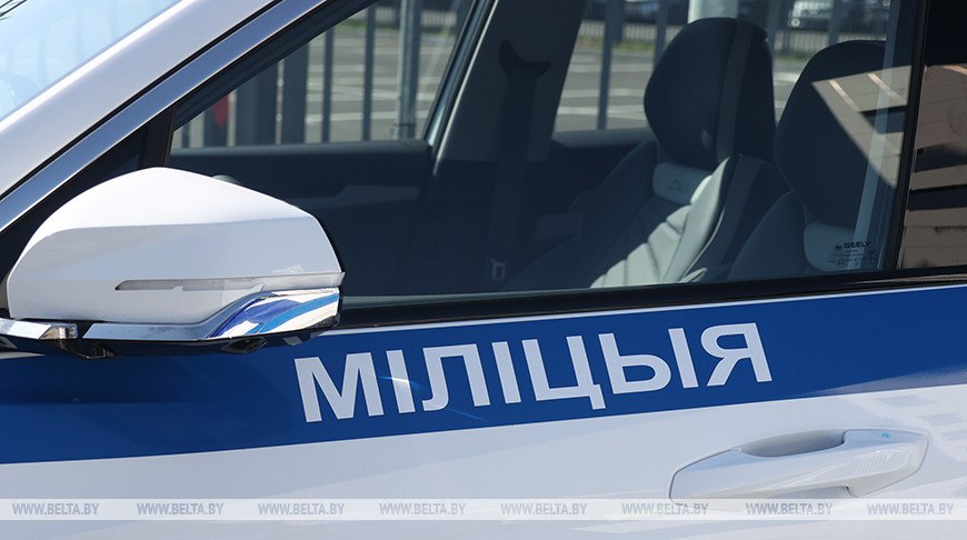 ГАИ в выходные усилит контроль на дорогах Гродненской области Как рассказали в ведомстве для обеспечения безопасности дорожного движения в выходные дни на территорию региона направлены дополнительные экипажи ОСВ ДПС Дельта Наряды приблизятся к наиболее аварийно опасным участкам дорог отработают автодороги республиканского и местного значения Подчеркивается что особое внимание будет уделено уязвимым участникам дорожного движения а также грубым нарушениям ПДД В период отработки будет организован негласный и смешанный контроль за дорожным движением Поддержать канал бустами Inst TikTok ВК OK FB