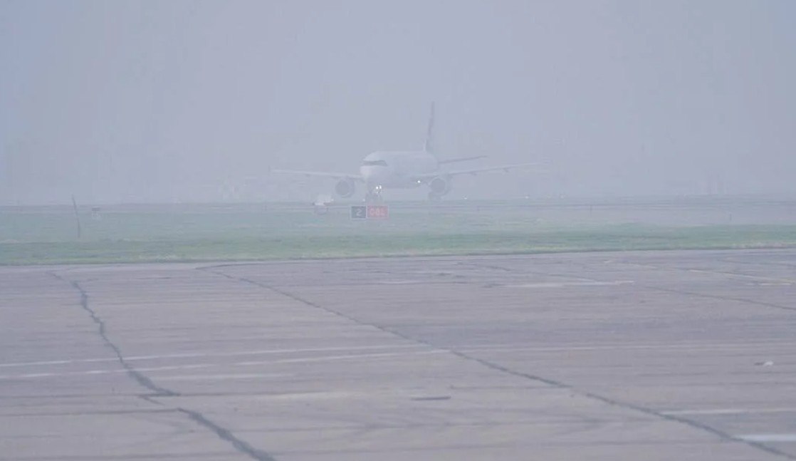 В аэропорту Карши из за тумана ограничили прием самолетов   repost uz odin reys uje perenapravlen Подписывайтесь на Repost