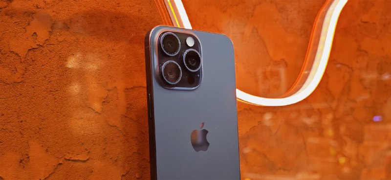 Apple может заключить сделку со SpaceX по слухам у iPhone 18 Pro и последующих моделей будет полный доступ к интернету Starlink уже в следующем году По плану пользователи смогут выходить в сеть из любой точки мира без перебоев veraafanasyeva