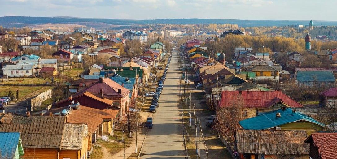 Заксобрание Приангарья приняло во втором и окончательном чтении законопроект о создании в регионе 20 муниципальных округов В скором времени он будет направлен губернатору для подписания и обнародования Теперь в Приангарье будет 10 городских округов и 32 муниципальных округа 12 муниципальных округов были образованы ранее Закон ликвидирует первый уровень МСУ Граждане будут выбирать только депутатов муниципальных округов и возможно мэров Оставлять или нет прямые выборы главы решат представительные органы власти в округах Принятый областной закон допускает сохранение прямых выборов глав муниципальных округов Это событие можно считать реальным стартом муниципальной реформы в Иркутской области Предстоящие изменения скажутся и на политической ситуации в Иркутской области Муниципальная реформа трансформирует местные элиты и на наш взгляд усилит политическую конкуренцию Главы новых муниципалитетов будут управлять крупными территориями и распоряжаться значительными бюджетными средствами Также рост конкуренции стоит ожидать и в депутатском корпусе новых окружных дум Подпишитесь на Иркутск политический
