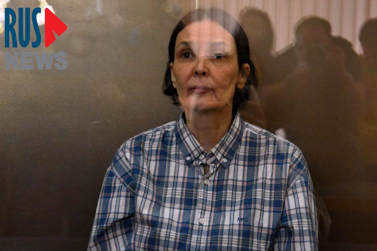 Осуждённая за «фейки» медсестра-анестезист Ольга Меньших начинает голодовку в СИЗО Об этом стало известно перед началом апелляции на её приговор в Мосгорсуде. «Это не из-за политики, я тут одну девушку защищаю», — пояснила политзаключённая. Как сообщила Меньших, голодовку она начнёт с завтрашнего дня. Заседание началось на 6 часов позже назначенного времени, а в зал не пустили больше половины тех, кто стоял в коридоре с самого утра, хотя свободные места в зале были. Осенью прошлого год медсестру-анестезистку Ольгу Меньших приговорили к 8 годам лишения свободы. Женщина опубликовала два поста во «ВКонтакте» о Виннице и Буче. Защита считает недоказанным, что посты публиковала сама Ольга. Сначала медсестра находилась под домашним арестом, но затем судья отправила её под стражу за поход к врачу. «Всё равно вы меня посадите на 7 лет, хоть со здоровым зубом буду», — заявила тогда женщина. #москва Подписаться Помочь RusNews
