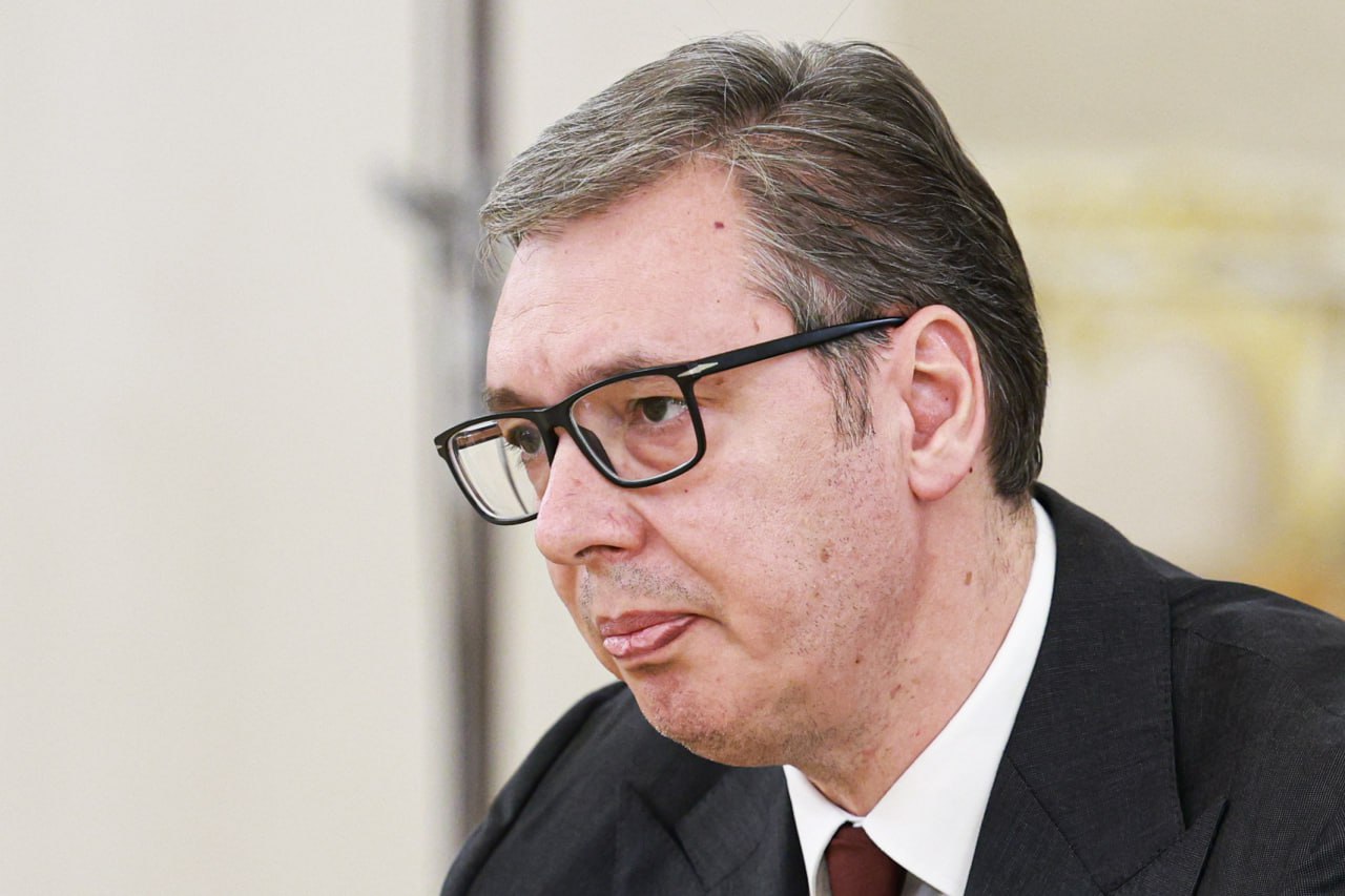 Александр Вучич примет участие в саммите Украина — Юго-Восточная Европа Сегодня президент Сербии посетит Киев с однодневным визитом, сообщила администрация главы государства. 22 мая Вучич по телефону обсудил с Зеленским сотрудничество Белграда и Киева и европейский путь Сербии и Украины, а также сотрудничество в формате Украина — Юго-Восточная Европа. Об этом президент республики написал в соцсетях. Телефонный разговор Вучича и Зеленского совпал по времени с визитом в Белград верховного представителя ЕС по внешней политике и безопасности Каи Каллас. Подпишись на «Говорит Москва»