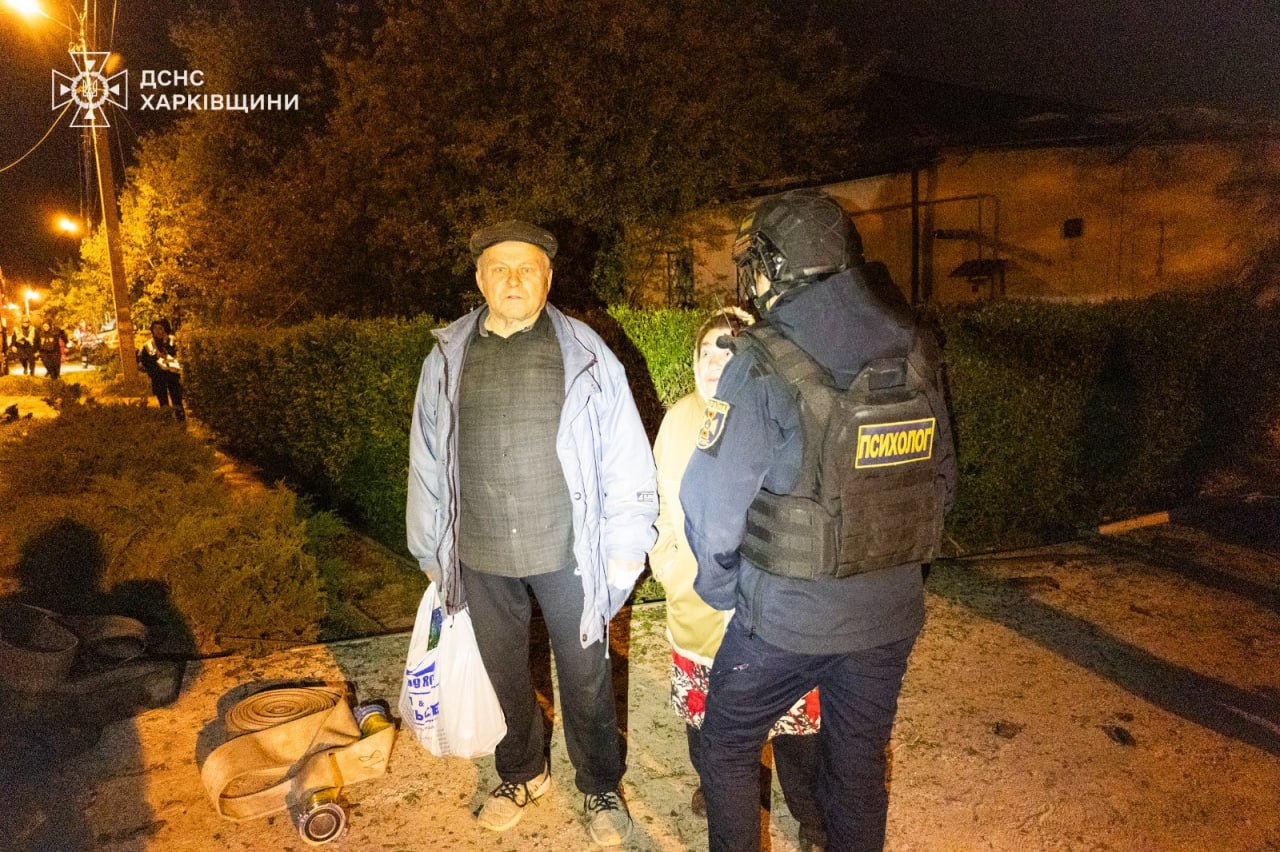 Российские удары по Харькову и Днепру. Главное по состоянию на утро: В Харькове из-за вечерних ударов РФ пострадали 45 человек, сообщили в ОВА. Среди раненых двое детей и беременная женщина. Силы РФ нанесли массированную атаку «Шахедами» по Днепру: один человек погиб, один – ранен, сообщили в ОВА. Лидер США Трамп вновь заявил, что, по его мнению, глава Кремля Путин хочет прекратить войну. Вместе с тем, в интервью ABC он снова критически высказался об усилении обстрелов со стороны РФ по Украине.