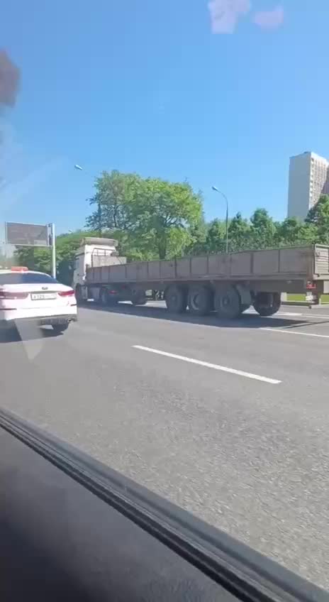 Столкновение на Каширском шоссе вызывает пробки в сторону центра