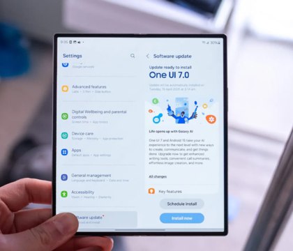 Samsung внезапно приостановила распространение One UI 7 для Galaxy S24 и других устройств  В начале апреля Samsung начала постепенное развертывание новой операционной системы One UI 7 на базе Android 15, но что-то пошло не так. Компания приостановила распространение свежей OC для Galaxy S24, Galaxy Z Fold 6 и Galaxy Z Flip 6. Причем это касается всех стран, где система еще не успела выйти.  Читать далее