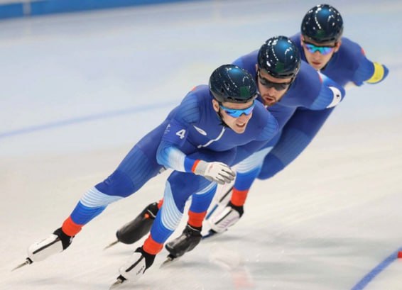 Русский язык вошёл в перечень рабочих на Олимпиаде Всего на играх будет восемь рабочих языков В этом списке также итальянский английский французский немецкий корейский японский и китайский Для журналистов благодаря специальному приложению обеспечат синхронный перевод на каждый из этих языков На пресс конференции будут синхронно переводить на русский французский немецкий корейский японский и китайский РусскийЯзык   russkiymir ru news 343310