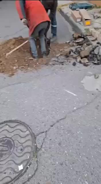 Россети Тюмень восстанавливают электроснабжение после повреждения ЛЭП