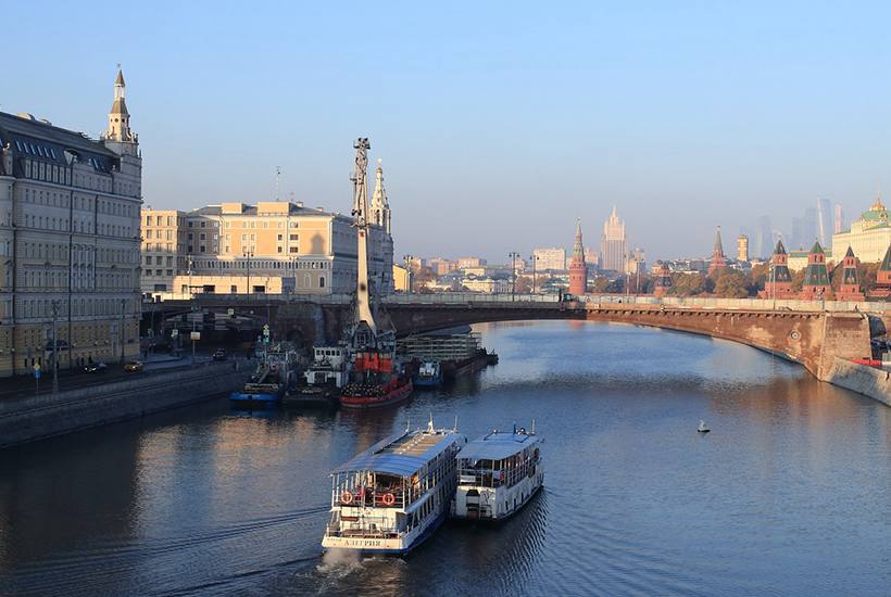 Вывод жилья на рынок Москвы упал за год на 34 В январе августе этого года застройщики вывели на рынок жилья Москвы 2 5 млн кв м новостроек подсчитали эксперты Дом РФ Это на 34 1 меньше чем за восемь месяцев 2024 года ЧИТАТЬ НОВОСТЬ elitnoe